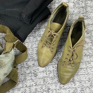 9 WEST Vintage Olive Green Lace up Leather Booties 6